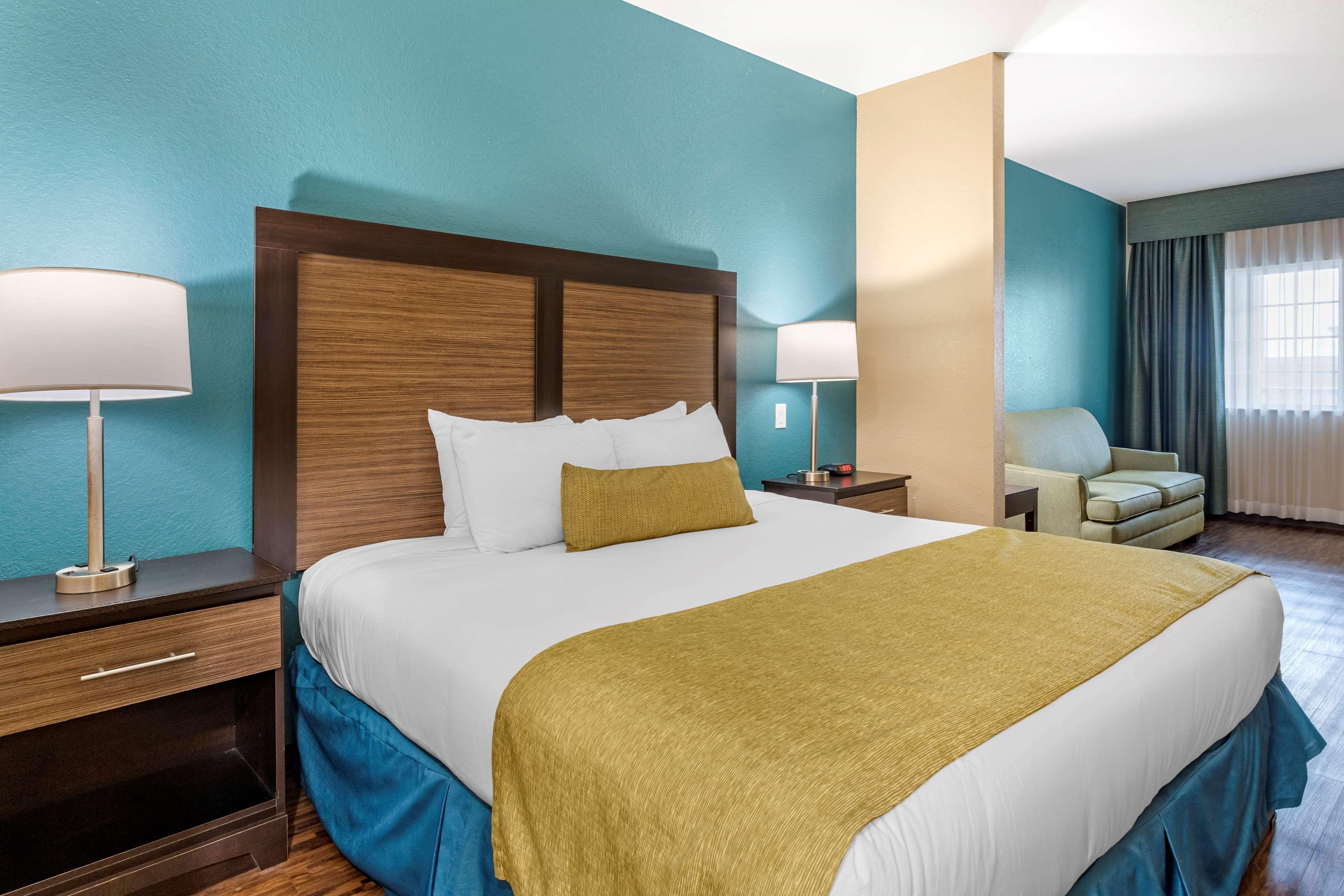 Best Western Plus Galveston Suites Екстериор снимка
