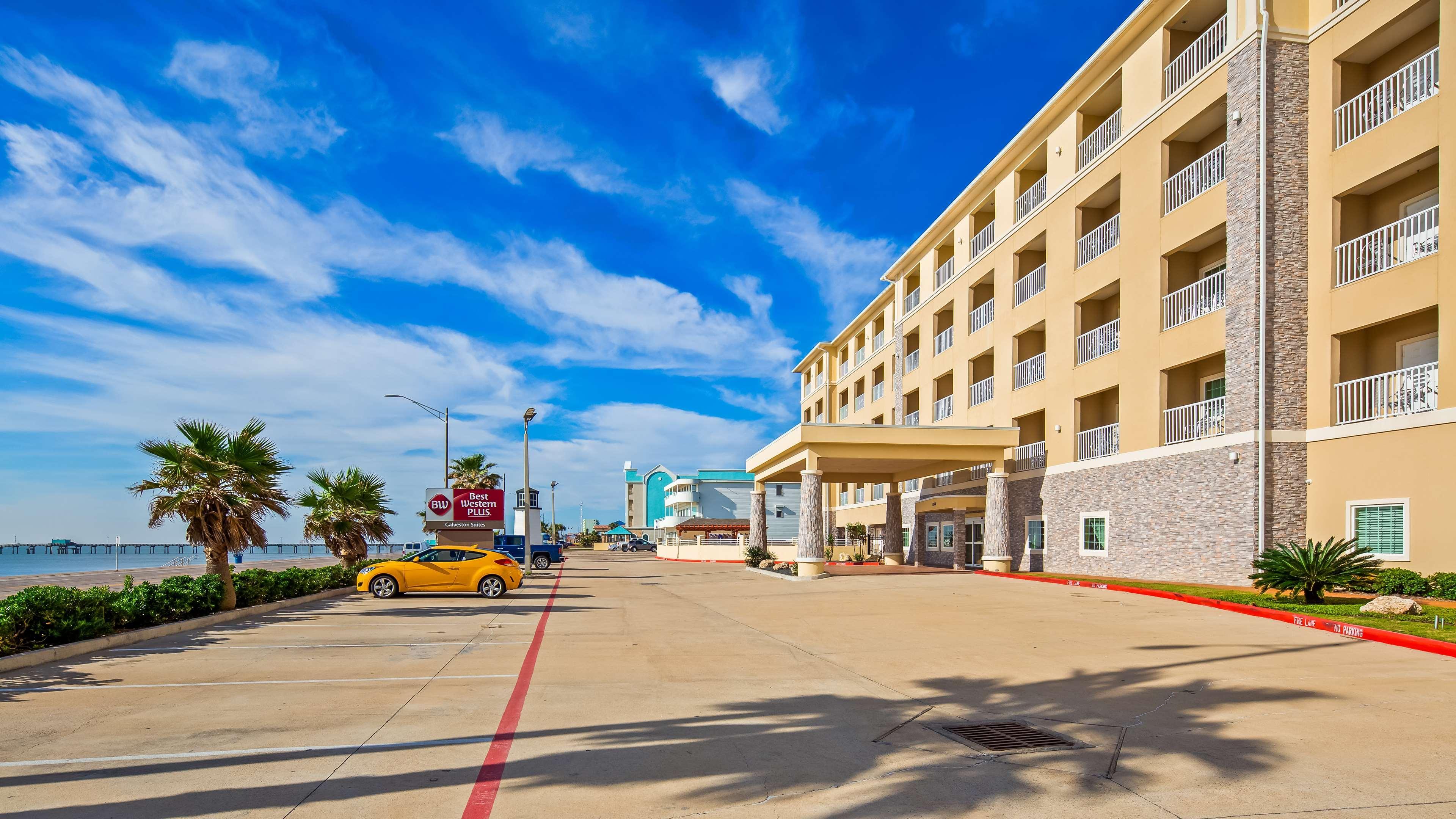 Best Western Plus Galveston Suites Екстериор снимка